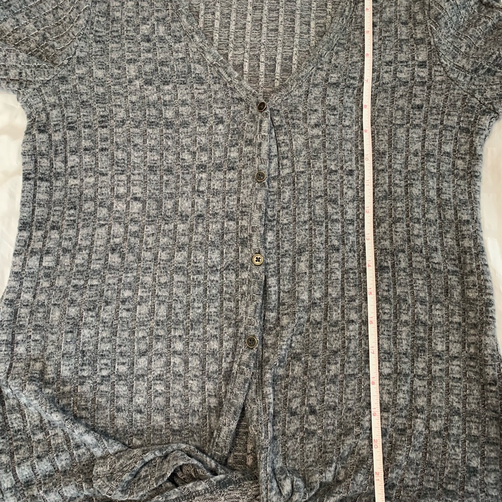 No Boundaries Ribbed Top - Picture 11 of 16
